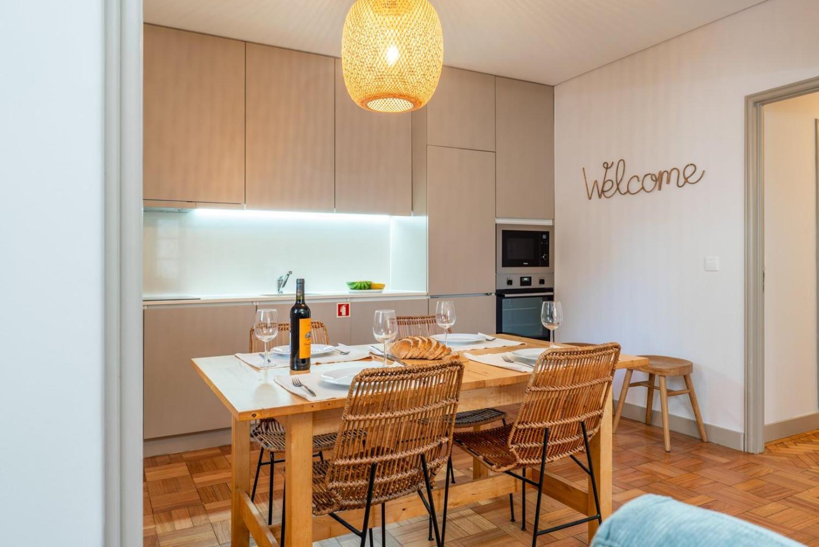 Blue Tile Hideaway By Portugal Active Apartment
